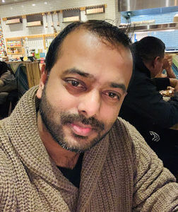 Meet your Posher, Syed